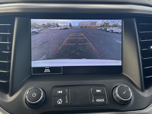 Used 2023 GMC Acadia AT4 w/ Preferred Package image 22