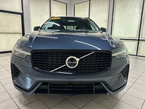 Used 2024 Volvo XC60 T8 Plus w/ Protection Package Premier AWD/4WD image 9