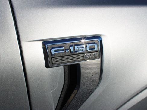 Used 2024 Ford F150 XLT w/ FX4 Off-Road Package image 13