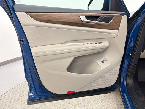Used 2026 Volkswagen Atlas SE w/ Panoramic Sunroof Package FWD image 20