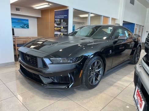 New 2025 Ford Mustang Dark Horse image 2