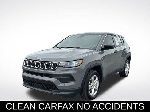 Used 2023 Jeep Compass Sport AWD/4WD image 2