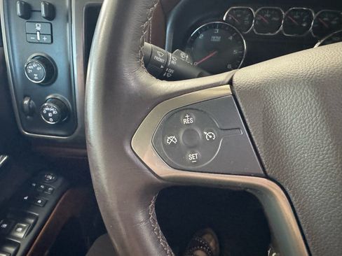 Used 2016 Chevrolet Silverado 1500 High Country AWD/4WD image 17