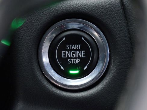 Used 2023 Chevrolet Suburban Premier image 26