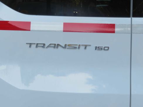 Used 2018 Ford Transit 150 XLT image 72