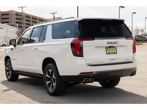 New 2026 GMC Yukon XL AT4 w/ AT4 Premium Package image 5