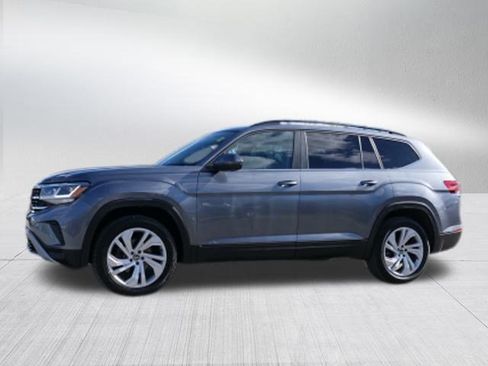 Used 2021 Volkswagen Atlas SE w/ Towing Package image 7