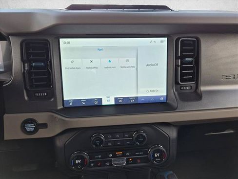 Used 2024 Ford Bronco Wildtrak AWD/4WD image 14