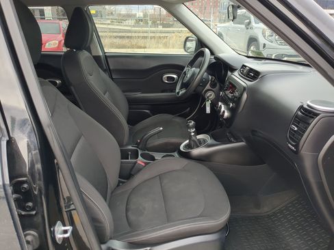 Used 2016 Kia Soul image 26