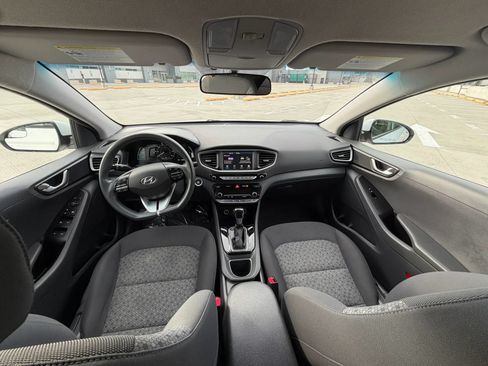 Used 2019 Hyundai Ioniq Blue FWD image 22