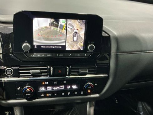 Used 2024 Nissan Pathfinder Rock Creek image 5