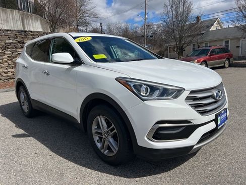 Used 2017 Hyundai Santa Fe Sport image 7