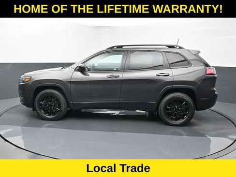 Used 2023 Jeep Cherokee Altitude Lux AWD/4WD image 4
