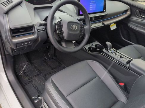 New 2026 Toyota Prius XLE image 11