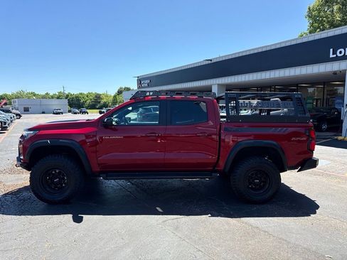 Used 2023 Chevrolet Colorado ZR2 w/ ZR2 Convenience Package III AWD/4WD image 12