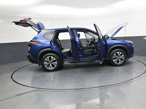 Used 2023 Nissan Rogue SV w/ SV Premium B Package FWD image 47