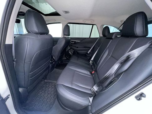 Used 2024 Subaru Outback Limited image 11