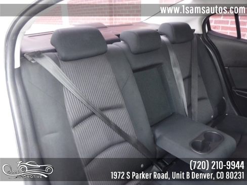 Used 2016 MAZDA MAZDA3 i Touring FWD image 21