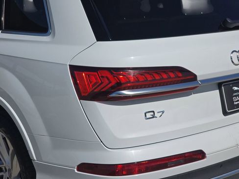 Used 2020 Audi Q7 3.0T Premium Plus w/ Premium Plus Package image 40