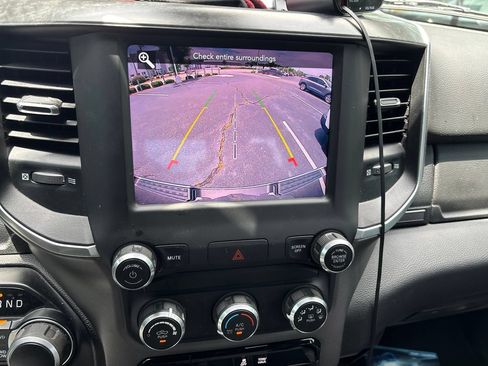 Used 2021 RAM 1500 Big Horn AWD/4WD image 15