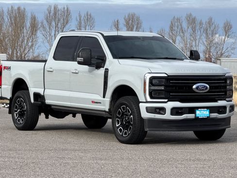 Certified 2025 Ford F350 Platinum image 9