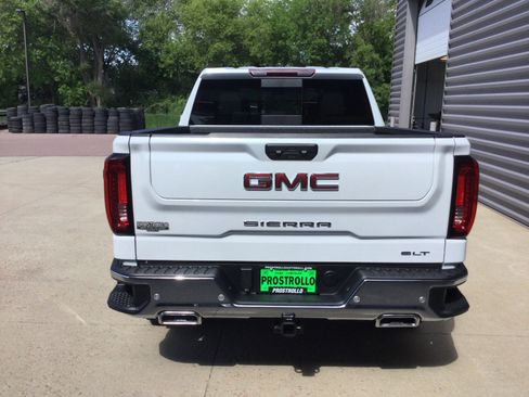 New 2026 GMC Sierra 1500 SLT w/ SLT Premium Plus Package AWD/4WD image 4