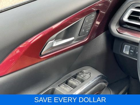 Used 2026 Chevrolet Traverse RS w/ LPO, Floor Liner Package FWD image 18