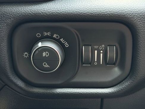 Used 2021 RAM 1500 Laramie AWD/4WD image 23