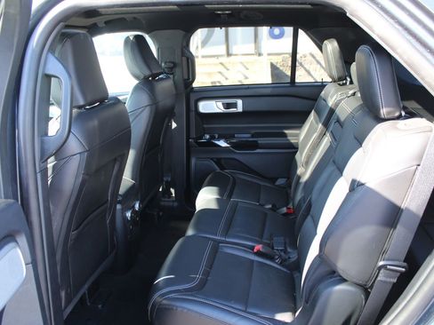 Used 2022 Ford Explorer ST w/ Equipment Group 401A AWD/4WD image 20