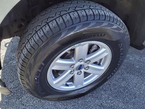 Certified 2023 Ford F150 XLT image 9