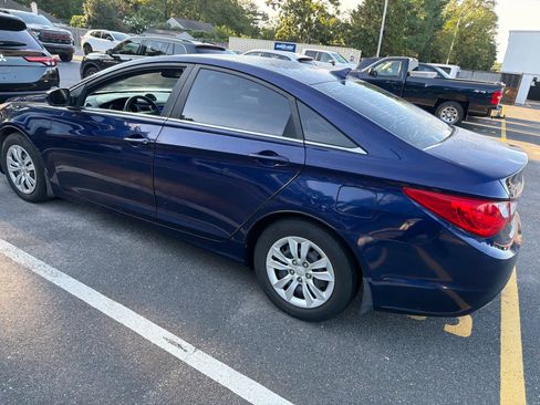 Used 2011 Hyundai Sonata GLS FWD image 5