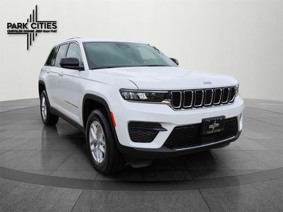 New 2025 Jeep Grand Cherokee Laredo X