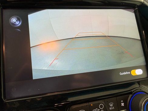 Used 2021 Chevrolet Bolt LT FWD image 31