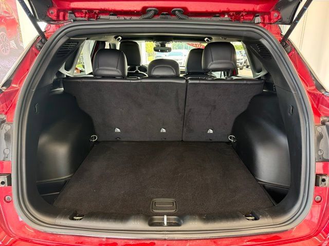 Used 2025 Jeep Compass Limited AWD/4WD image 6