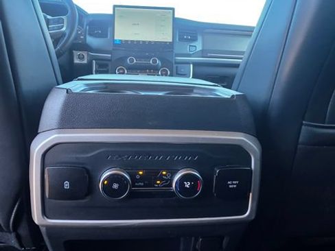 Used 2024 Ford Expedition Max XLT AWD/4WD image 17