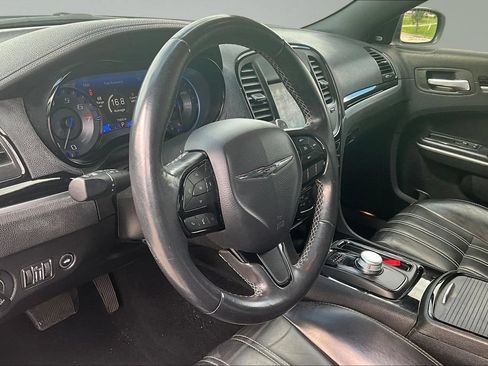 Used 2020 Chrysler 300 S AWD/4WD image 14