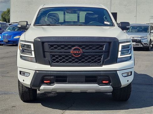 Used 2023 Nissan Titan PRO-4X w/ Pro-4x Convenience Package image 31