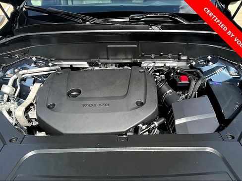 Certified 2023 Volvo XC90 B6 Plus image 12