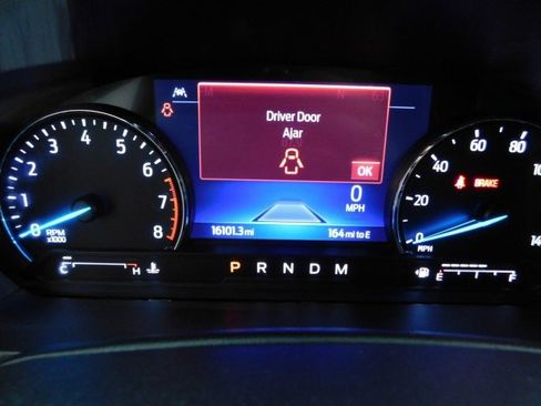 Used 2021 Ford Explorer Limited w/ Hybrid Equipment Group 310A image 34