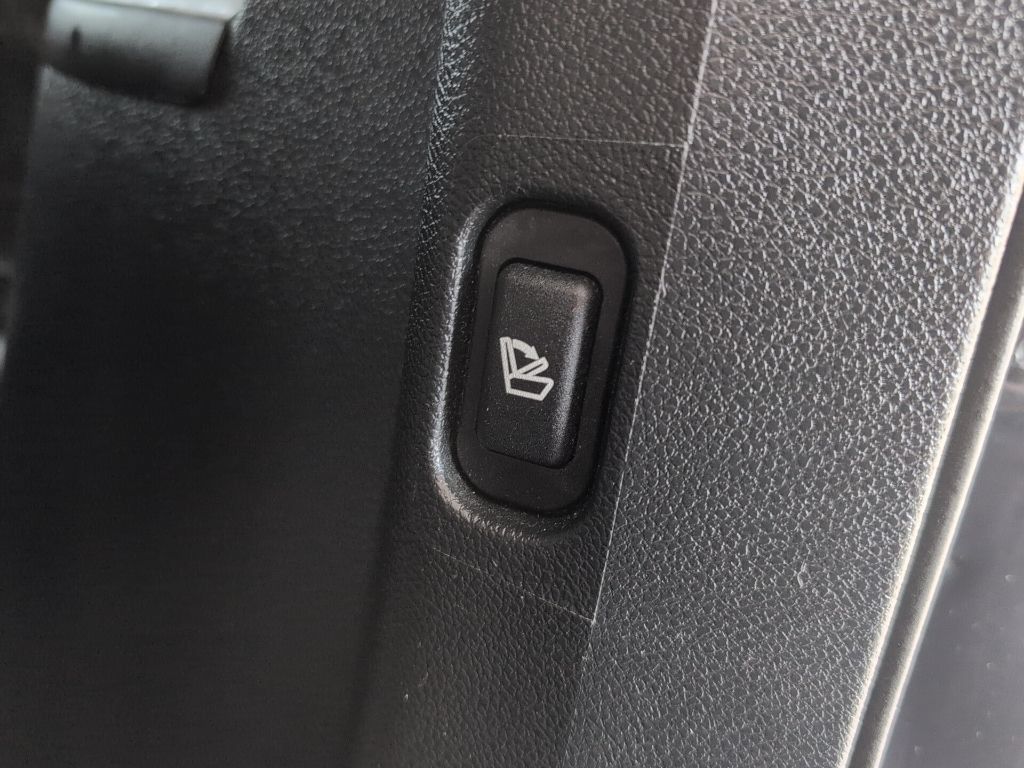 Used 2018 Ford Explorer Platinum AWD/4WD image 34