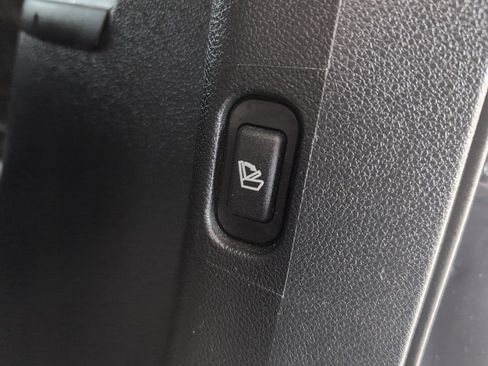 Used 2018 Ford Explorer Platinum image 34