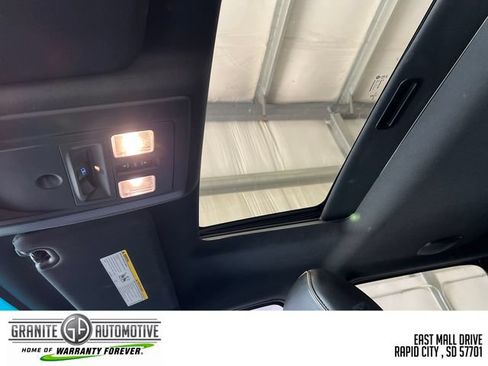 Used 2016 RAM 1500 Limited AWD/4WD image 17