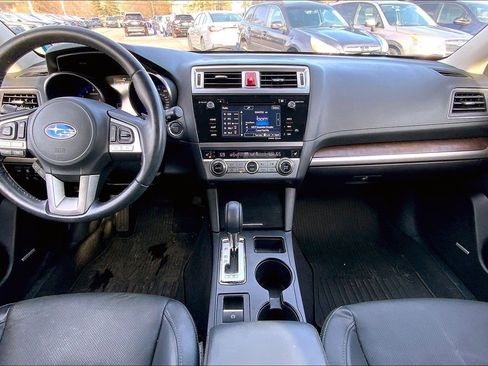 Used 2017 Subaru Outback 3.6R Limited image 14