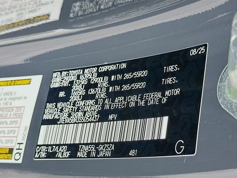 Used 2025 Toyota 4Runner Limited image 33