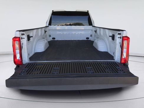 Used 2023 Ford F250 XL w/ FX4 Off-Road Package AWD/4WD image 25