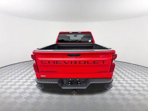 Used 2023 Chevrolet Silverado 1500 Custom Trail Boss w/ LPO, Dark Essentials Package AWD/4WD image 6