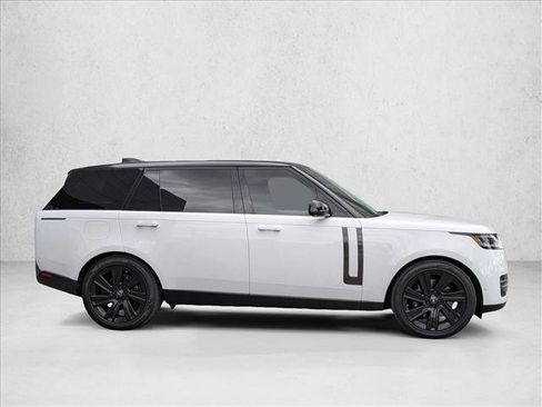 Certified 2023 Land Rover Range Rover Long Wheelbase SE image 4