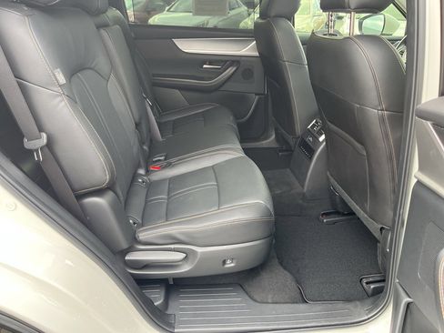 Certified 2025 MAZDA CX-90 3.3 Turbo w/ Preferred Package image 31