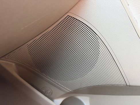 Used 2013 Hyundai Elantra GLS w/ Preferred Pkg image 27