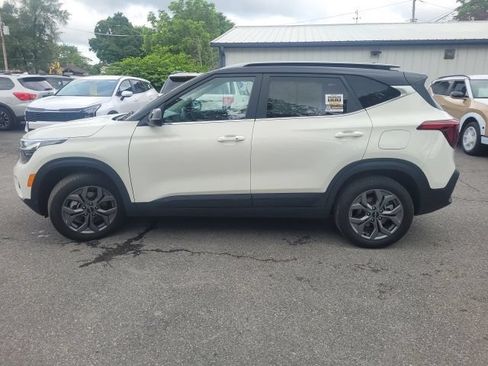 Certified 2024 Kia Seltos S AWD/4WD image 2
